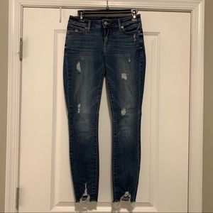 Lucky Brand Lolita super skinny ripped jeans size 2 / 26 medium wash